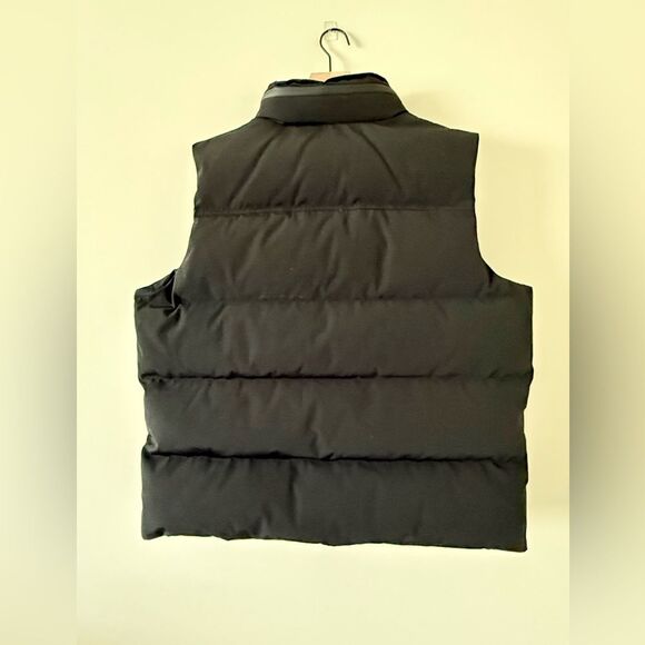 UGG Men's Nathaniel Waterproof Down Vest in Black - Size XL - Picture 2 of 8